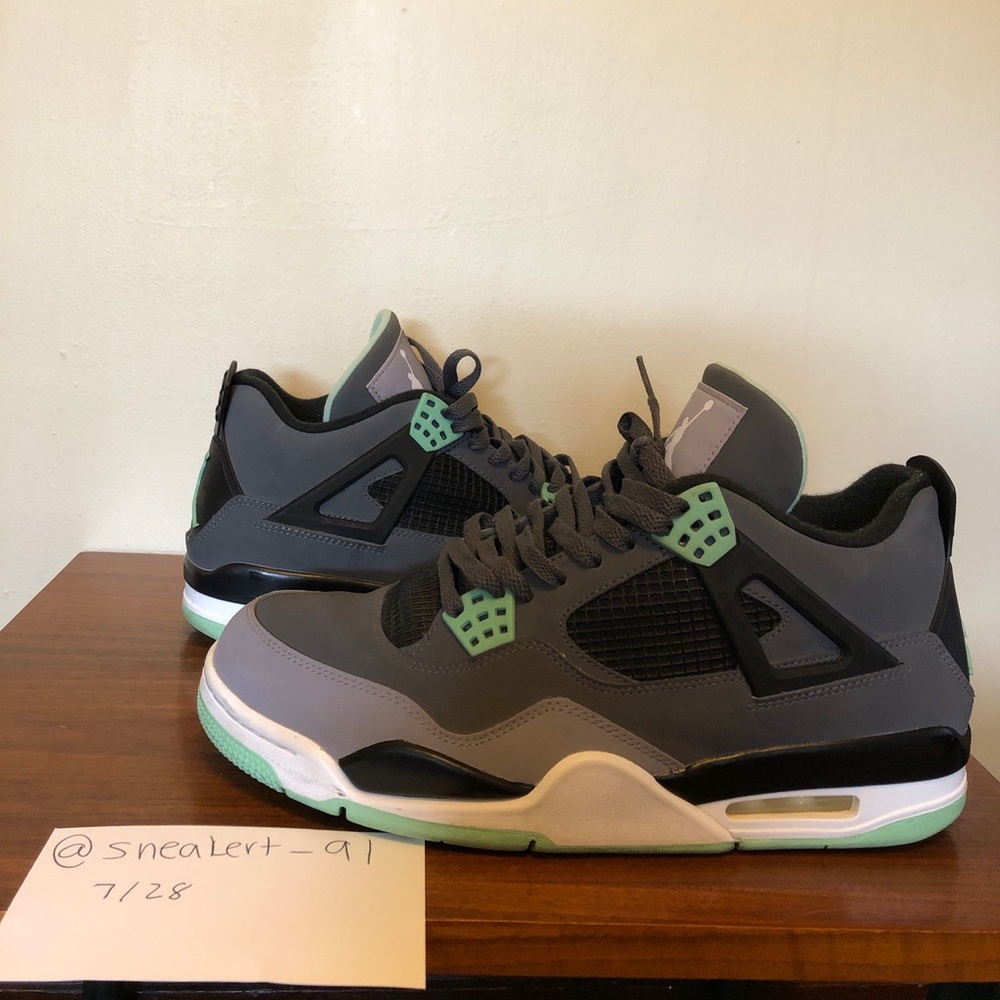 Air Jordan 4 green glow